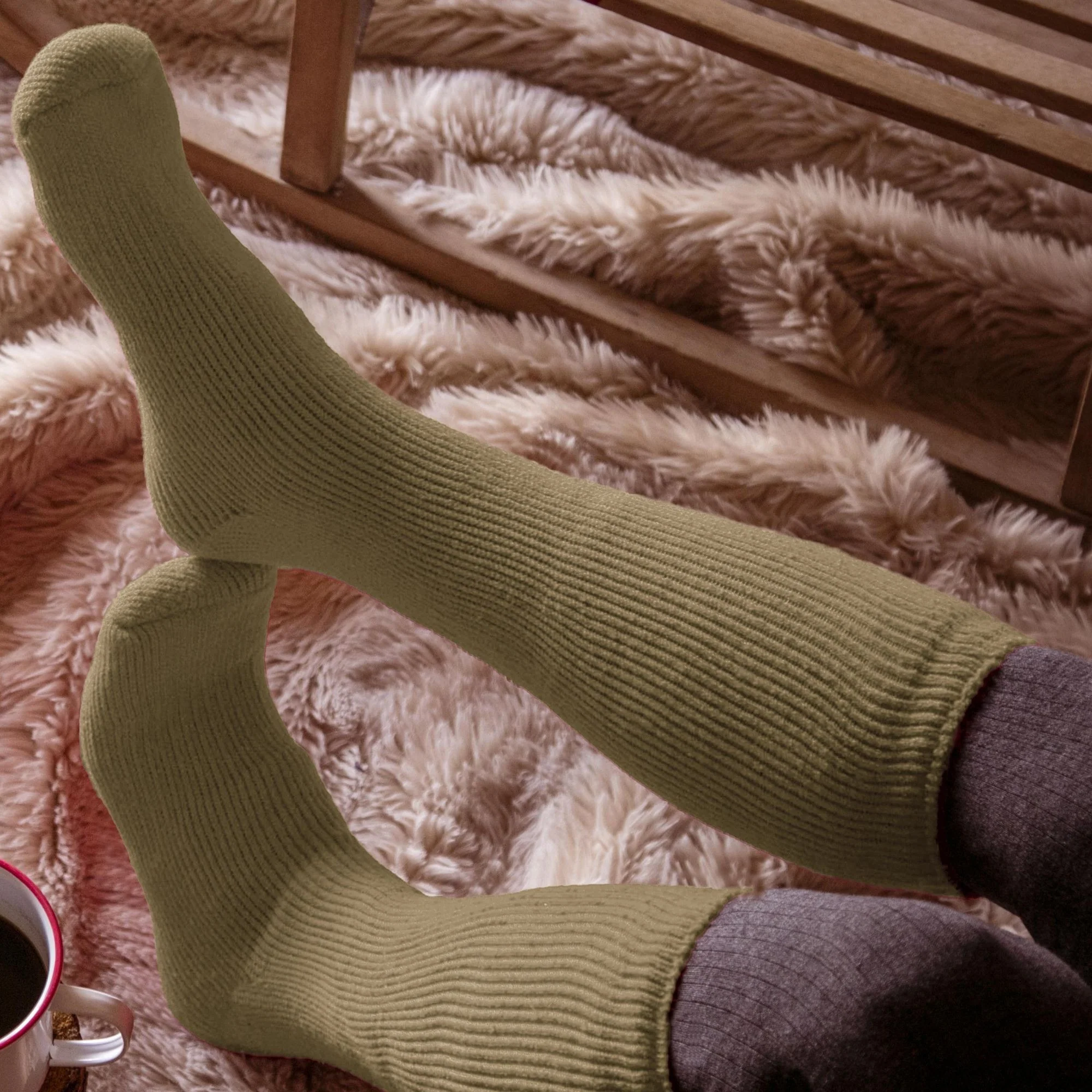 Mens Extra Long Thick Winter Warm Knee High Thermal Socks - Image 4