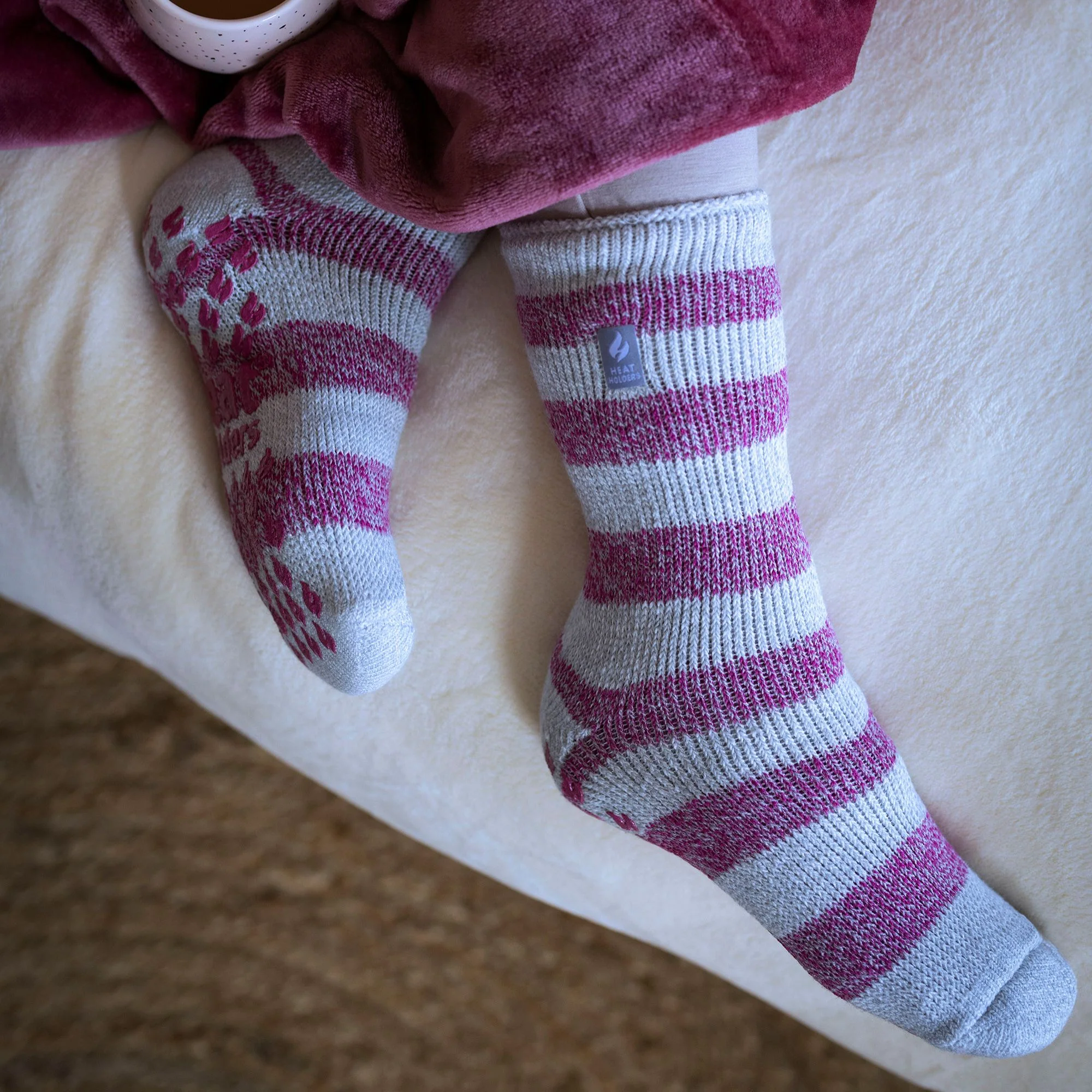 Ladies Extra Warm Fluffy Non Slip Thermal Slipper Socks - Image 43