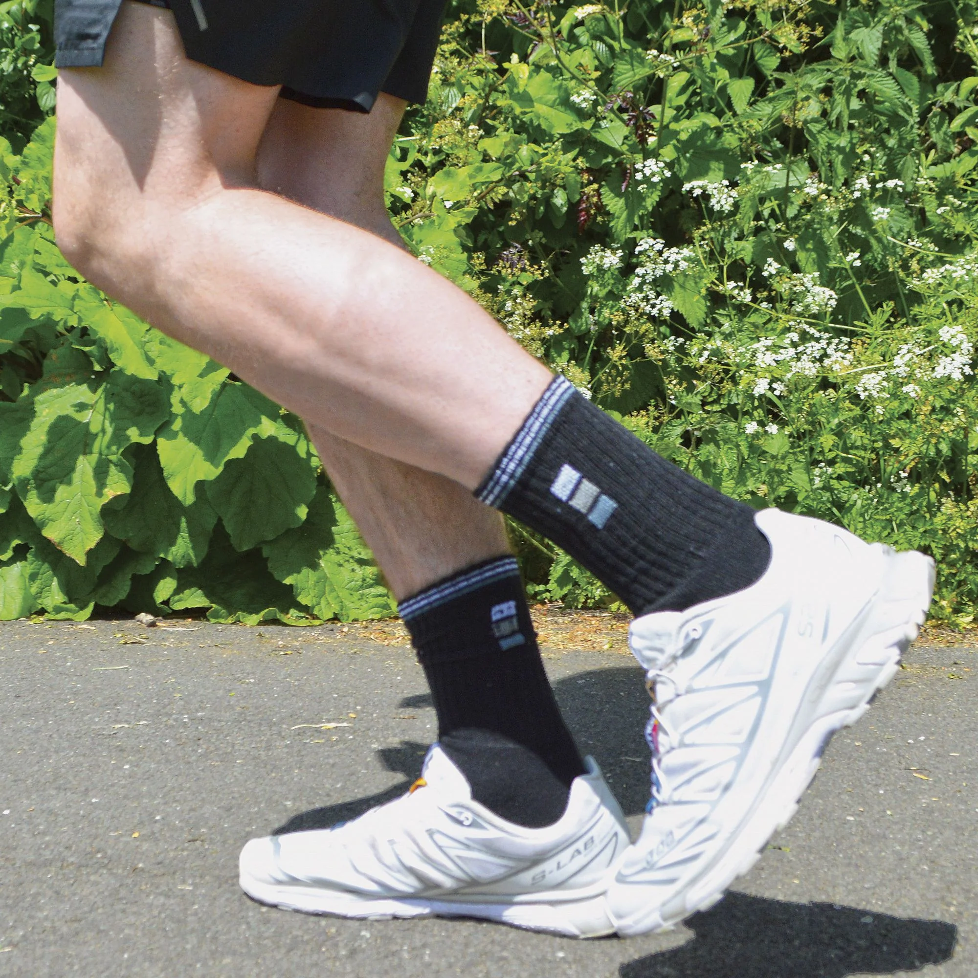 Mens Retro Stripe Cotton Sports Socks in White & Black (Multipack Options) - Image 20